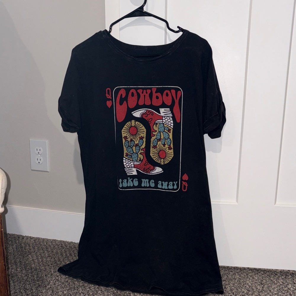 Cowboy Graphic Women's Tee - Black